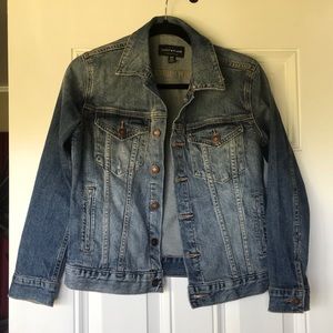 Never Worn Lucky Brand Jean Jacket (fitted)